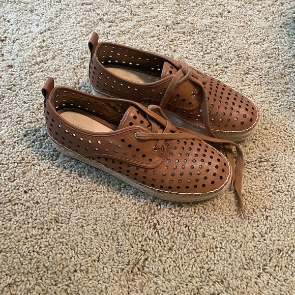 Nine West Garza perforated espadrille sneaker - Picture 2 of 4